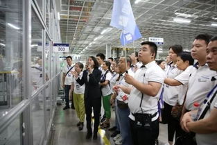 重慶工廠中的禮儀風(fēng)尚